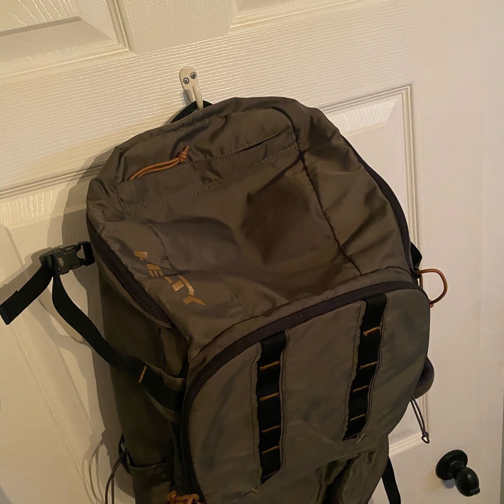 Kelty Backpack - Picture 3 of 6